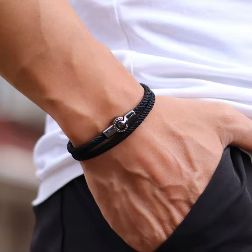 🔥 Minimalistische Touw Armband – Sterk, Stijlvol & Functioneel! 🔥