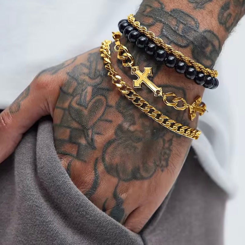 Set van 4 gouden punkarmbanden met minimalistisch kruis en zwarte kralen – stijlvolle kettingarmband geïnspireerd door Justin Bieber