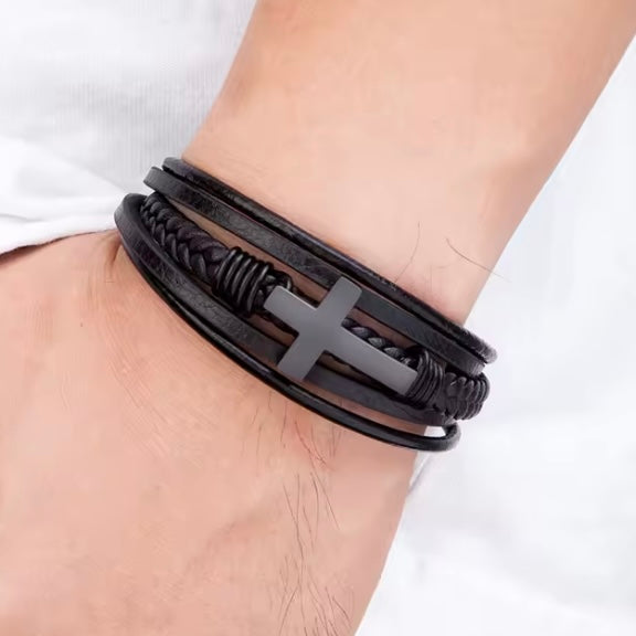 XQNI Luxe Kruisontwerp Klassieke roestvrijstalen lederen herenarmband