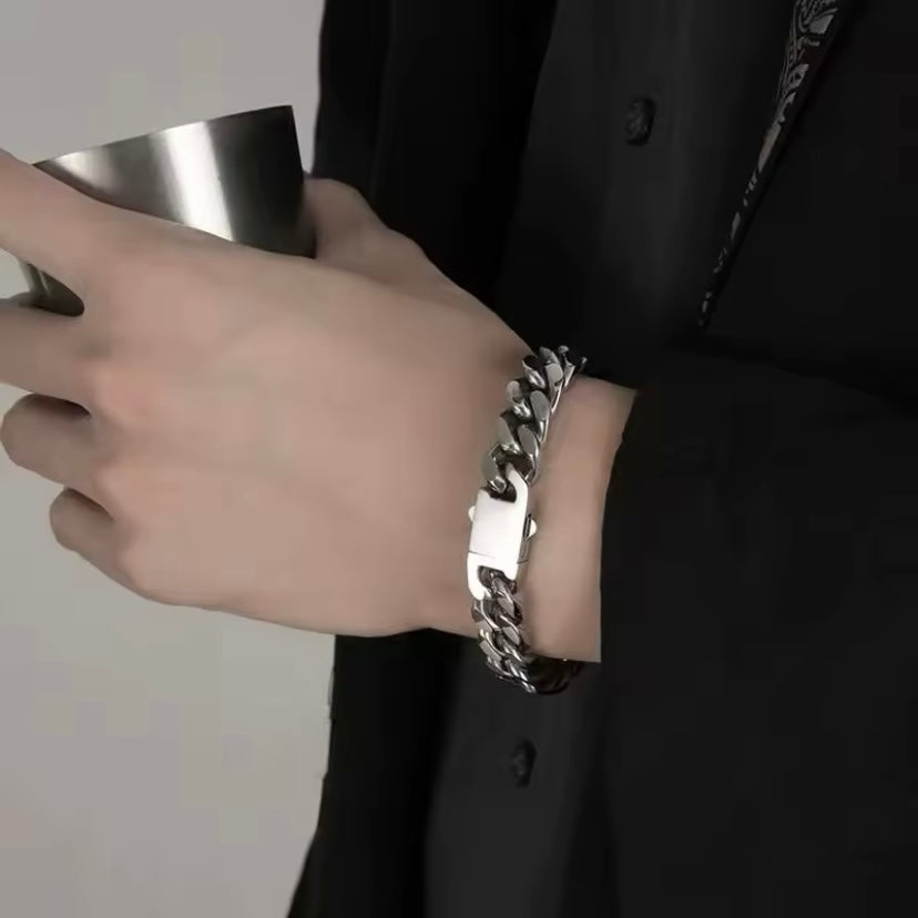 Hiphop-Chic: Vierzijdig Geslepen Cubaanse Ketting-Armband!